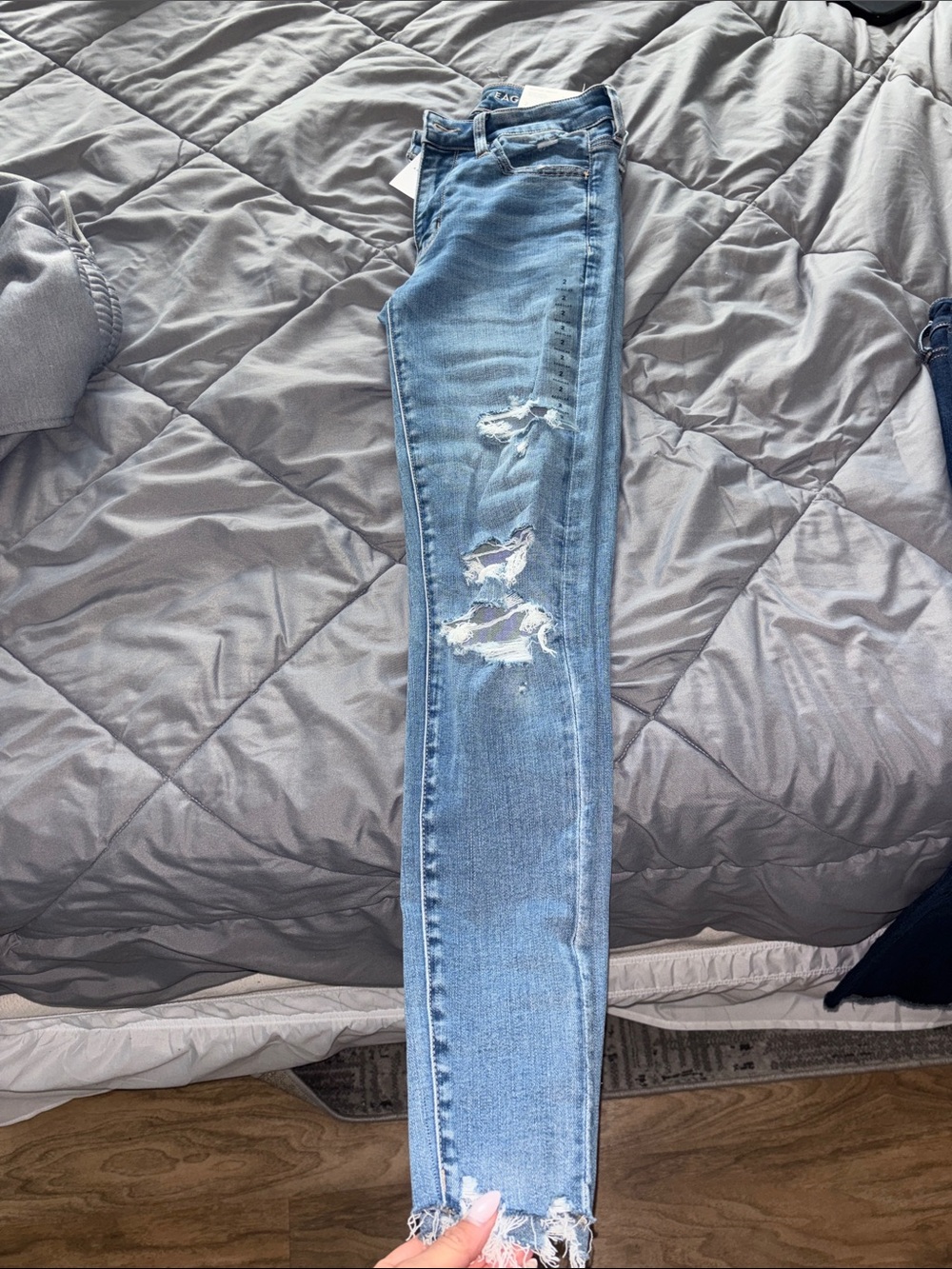 American Eagle Outfitters Light Blue Ripped Skinny Jeans